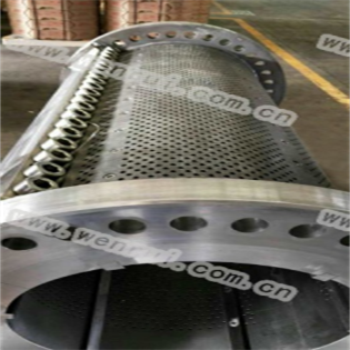 Extrusion tear filter drum